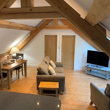 Beautiful Rural Apt, Walking Distance To Three Choirs Vineyard/Brassiere Gloucestershire Apartment Newent Luaran gambar