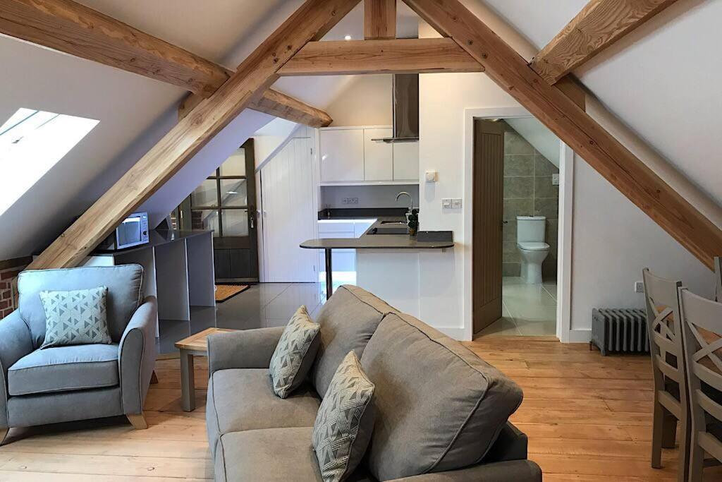 Beautiful Rural Apt, Walking Distance To Three Choirs Vineyard/Brassiere Gloucestershire Apartment Newent Luaran gambar